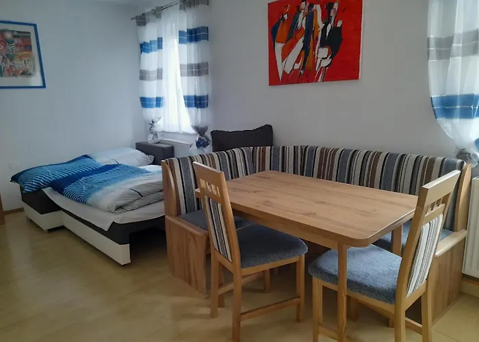 Konukevi Finihaus Bad Zell